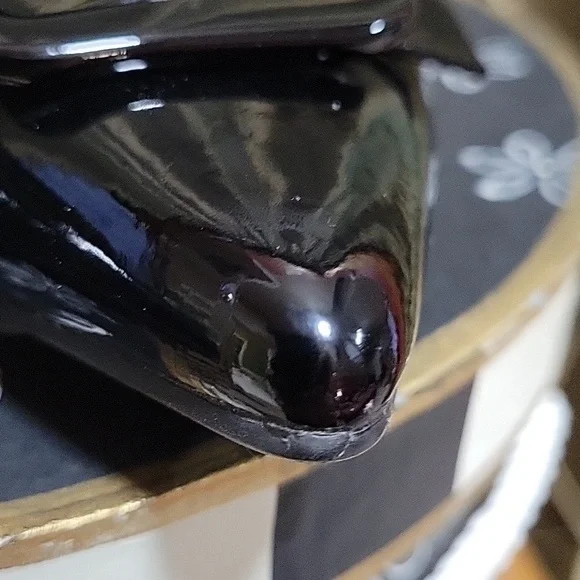 VGUC- Anne Klein ‘Bentley’ Buckle Block Heel Pump - Picture 13 of 13